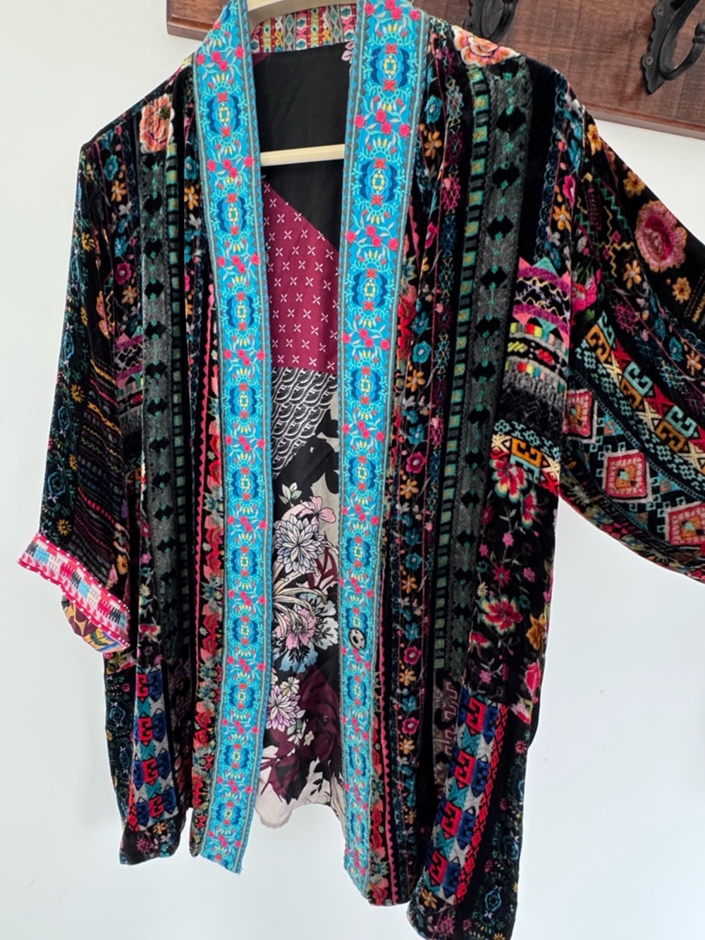 Johnny Was Oversized Velvet and Silk Reversible Kimono with front pockets